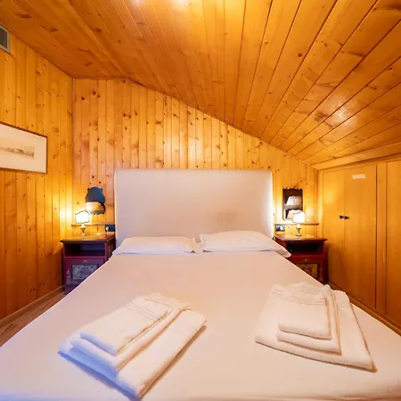 Picia Ciasa - Charming Attic In Paradise 산비토디카도레